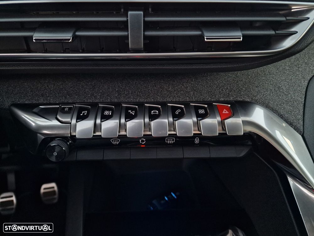 Peugeot 3008 1.2 PureTech GT Line - 30