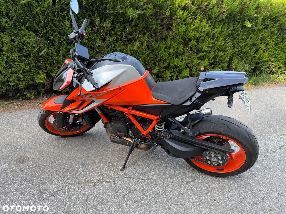 KTM Super Duke - 18
