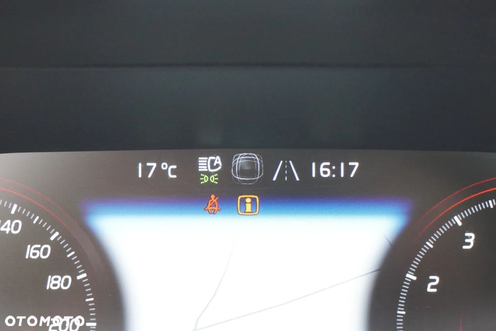 Volvo XC 60 T5 AWD Geartronic RDesign - 25