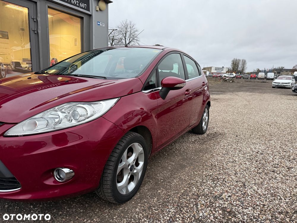Ford Fiesta 1.25 Titanium - 21