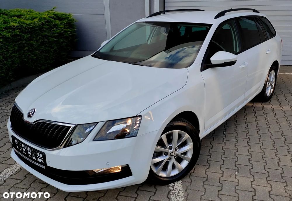 Skoda Octavia - 2