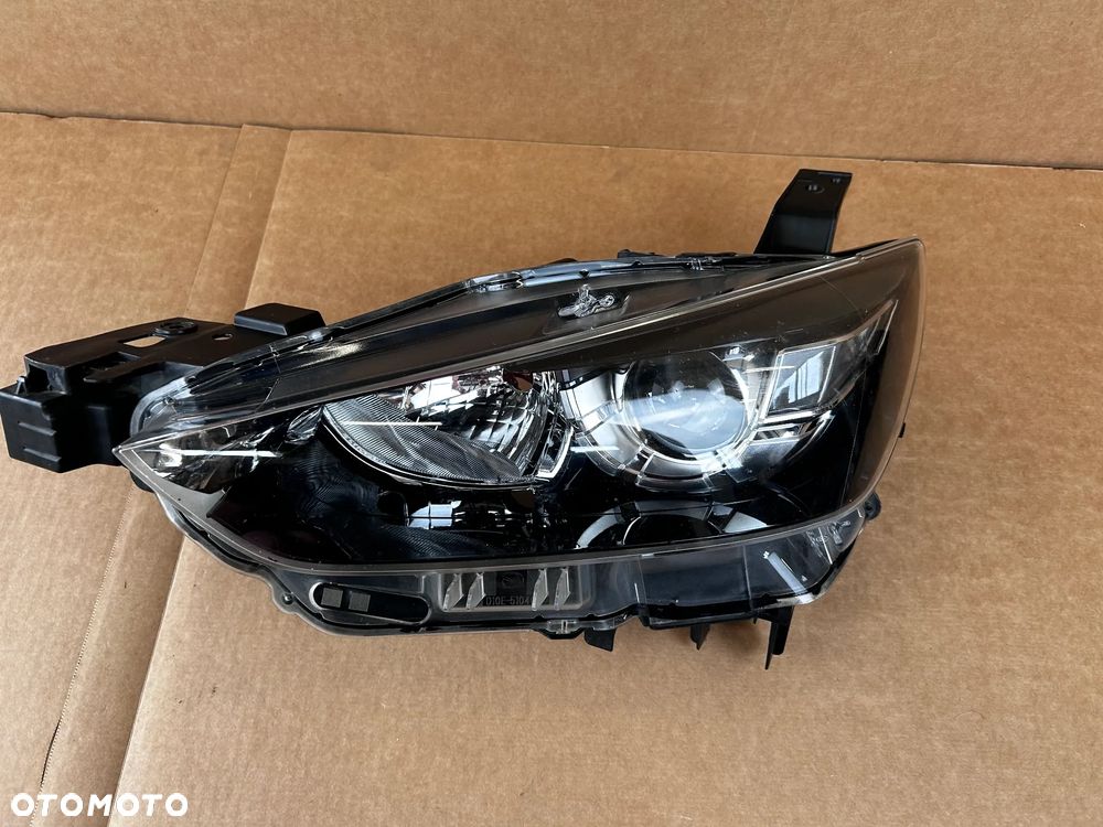 MAZDA CX3 CX-3 REFLEKTOR LAMPA PRZEDNIA PRZÓD LEWA LEWY ZWYKŁA D10E51040 - 1