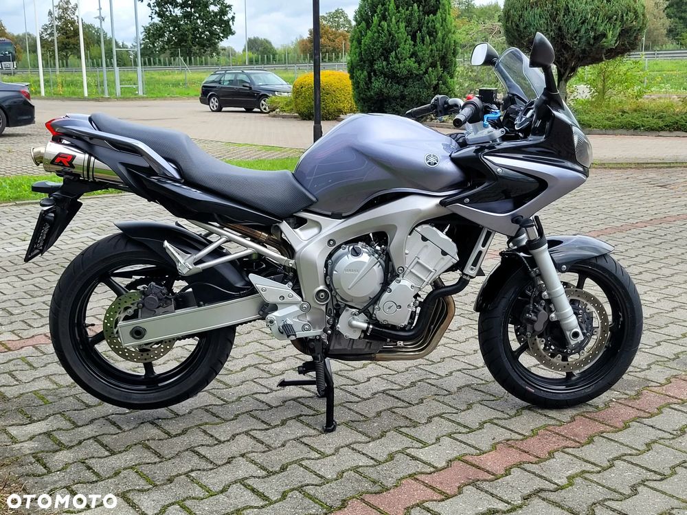 Yamaha FZ6 - 2