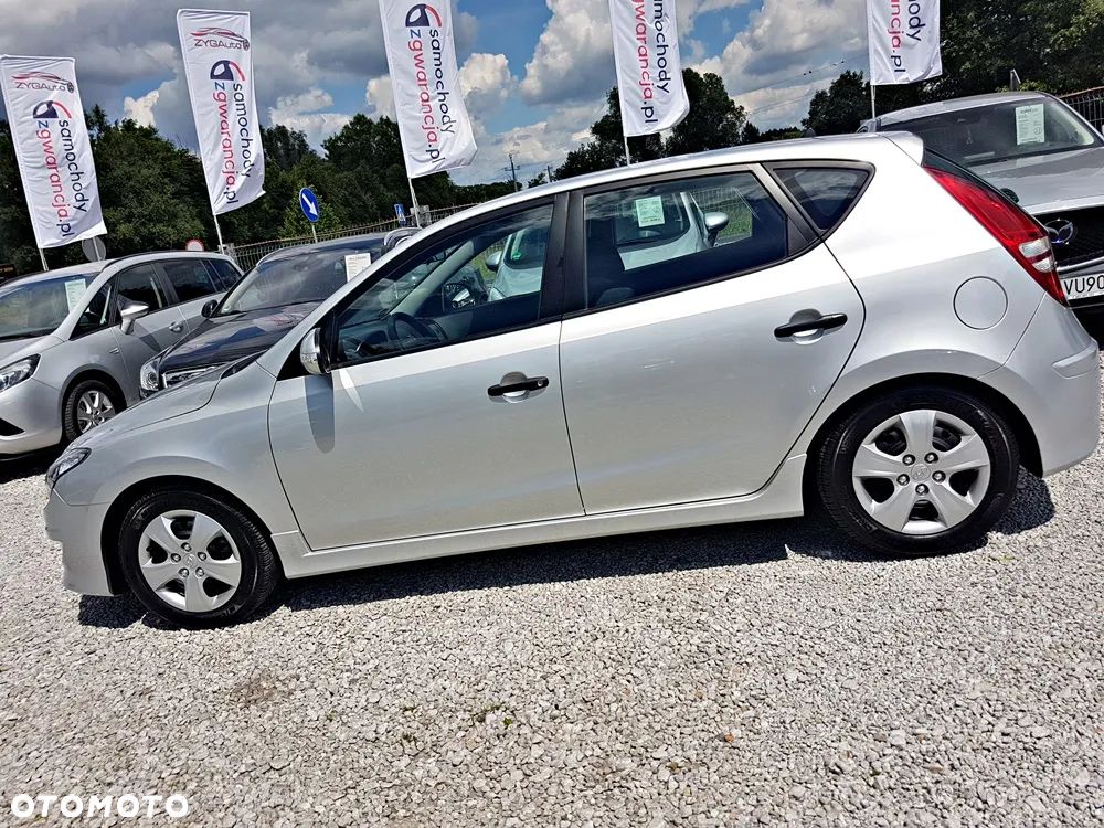 Hyundai i30 i30cw 1.4 UEFA EURO 2012 Edition - 30