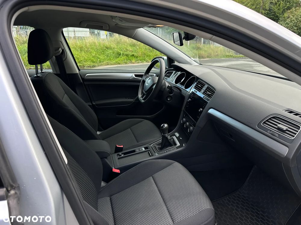 Volkswagen Golf Variant 1.6 TDI SCR Trendline - 15