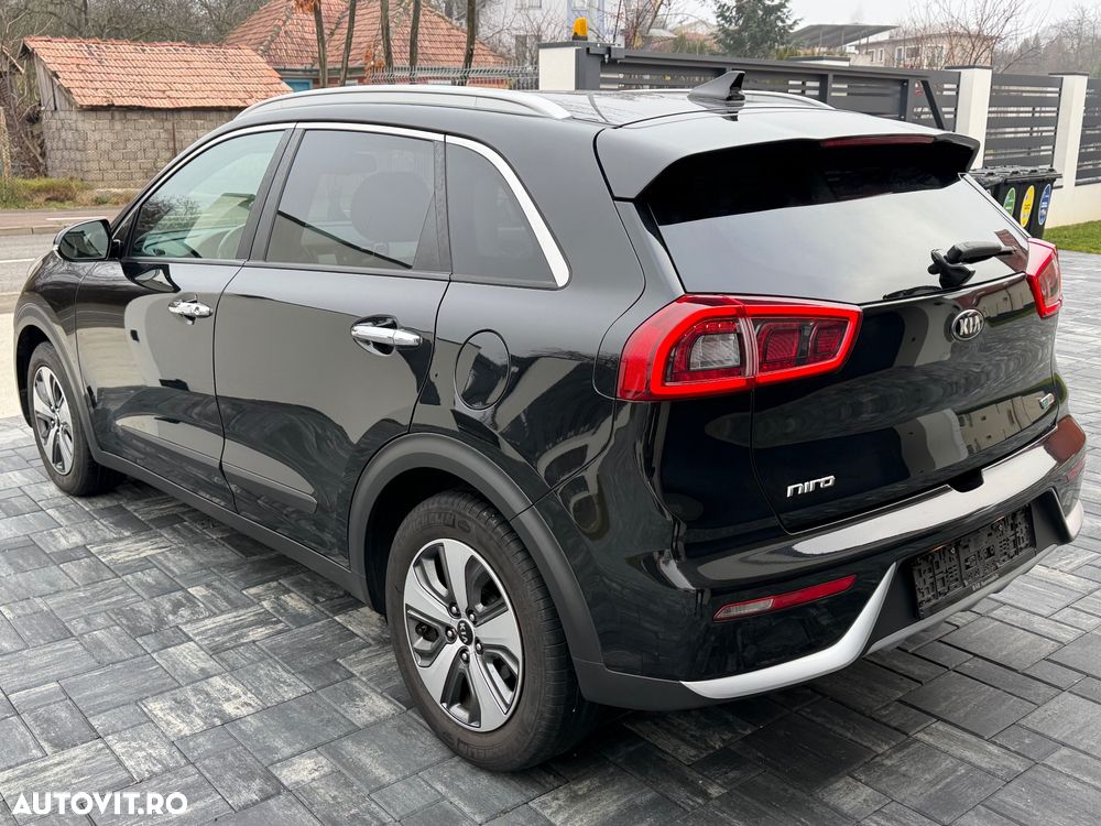 Kia Niro 1.6 GDI 2WD Aut. Spirit - 13