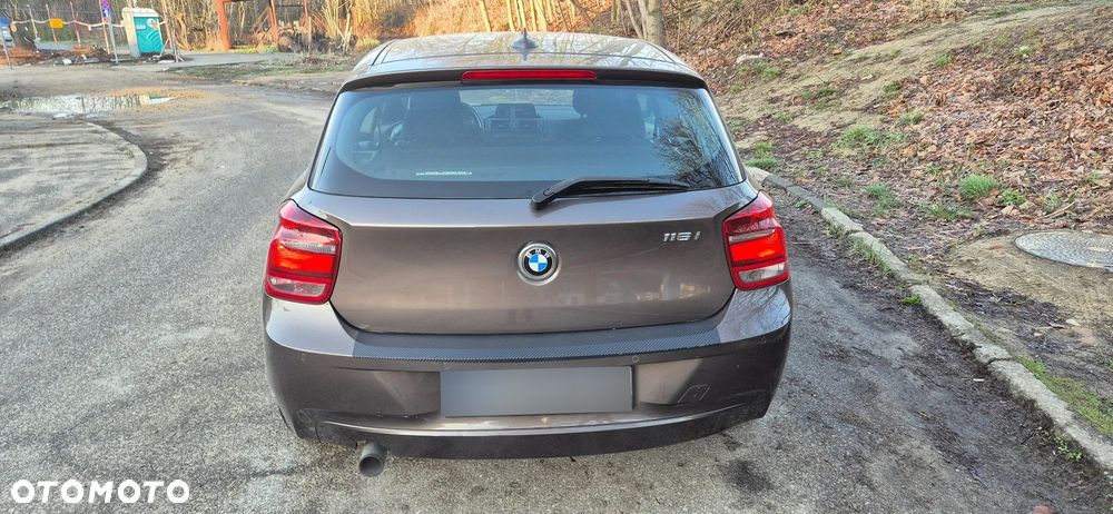 BMW Seria 1 116i - 5