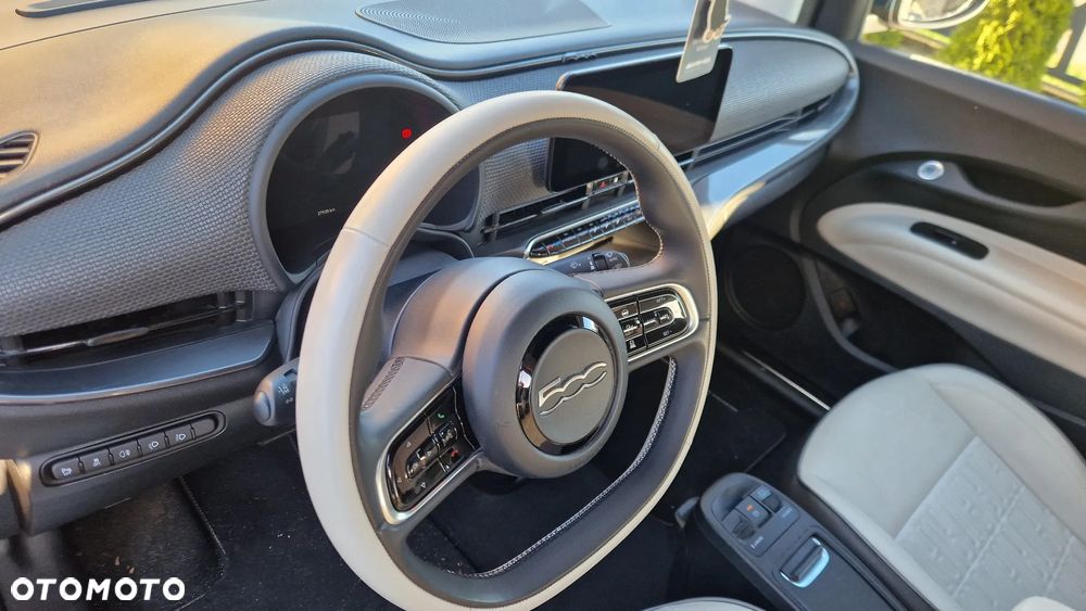 Fiat 500 42 kWh La Prima - 8
