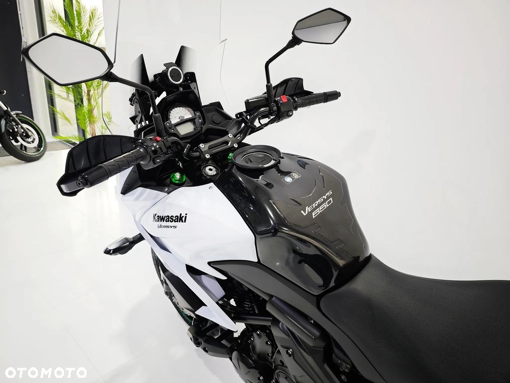 Kawasaki Versys 650 - 20