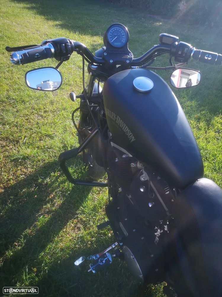 Harley-Davidson 883 - 4