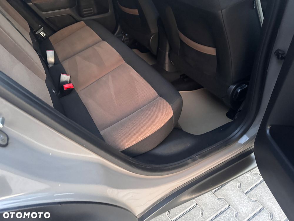 Citroën C4 Cactus 1.2 PureTech Shine S&S - 4