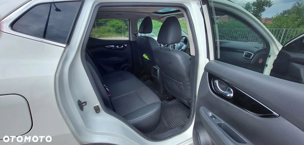 Nissan Qashqai 1.5 dCi Tekna EU6 - 8