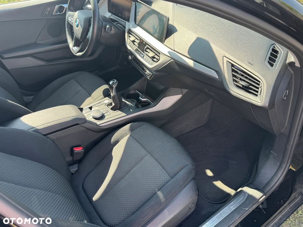 BMW Seria 1 118i Advantage - 11