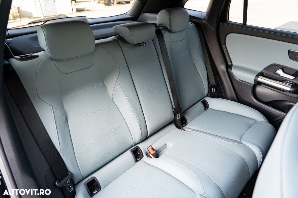 Mercedes-Benz GLA 250 4MATIC Aut. - 31