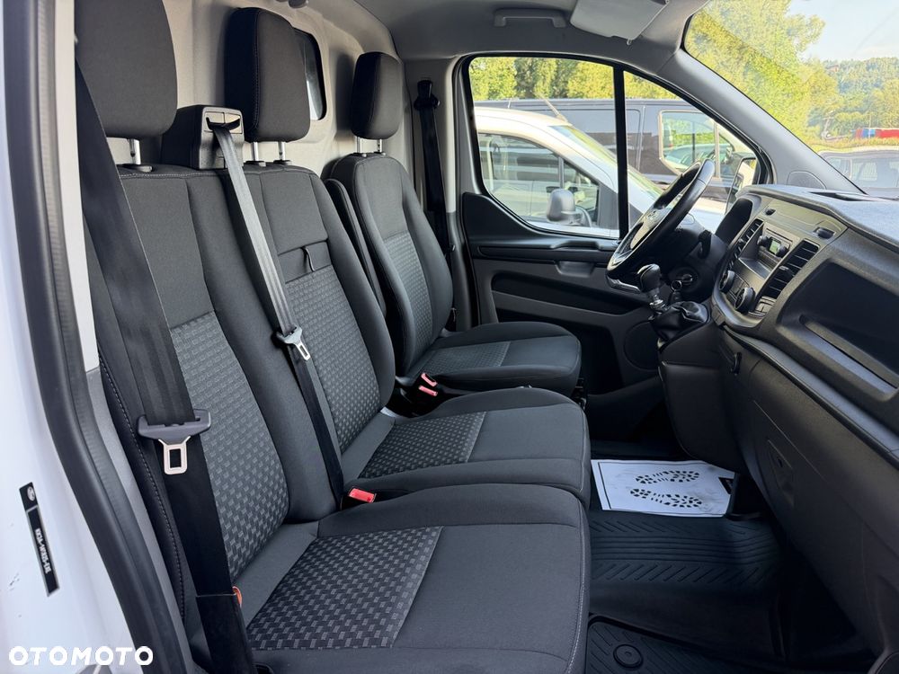 Ford Transit Custom - 12