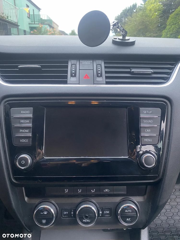 Skoda Octavia 1.4 TSI Ambition - 14