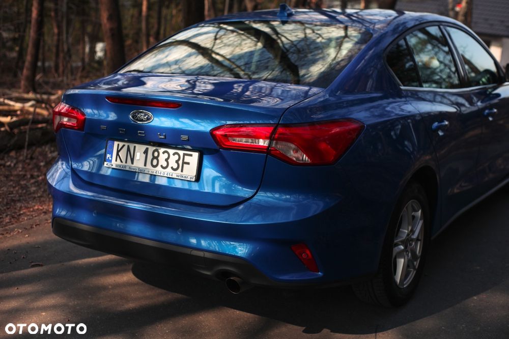 Ford Focus 1.0 EcoBoost Connected - 13