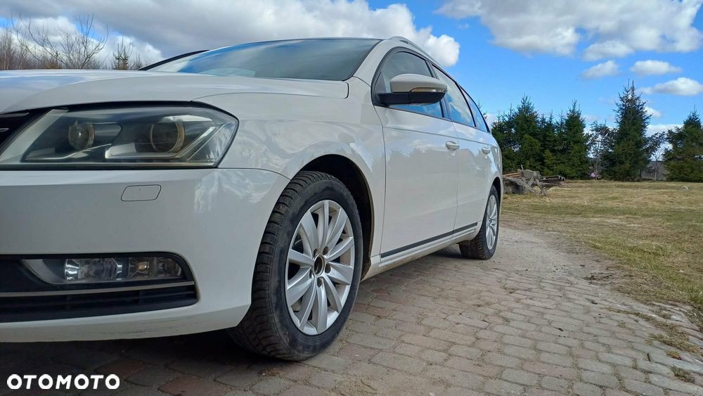 Volkswagen Passat 2.0 Blue TDI DSG SCR Comfortline - 4