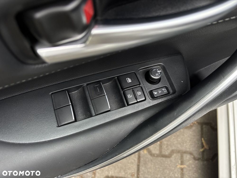 Toyota Corolla 1.8 Hybrid Style - 19