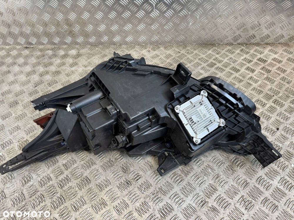 Nissan Qashqai III J12 2024-2025 Lampa przód przednia prawa LIFT UK - 11