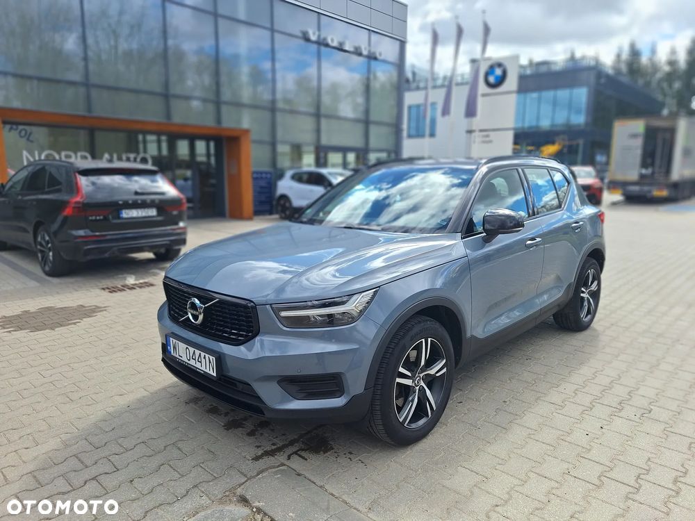 Volvo XC 40 T4 AWD R-Design - 1