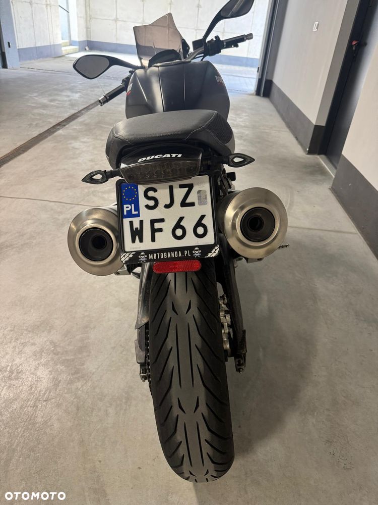 Ducati Monster - 9