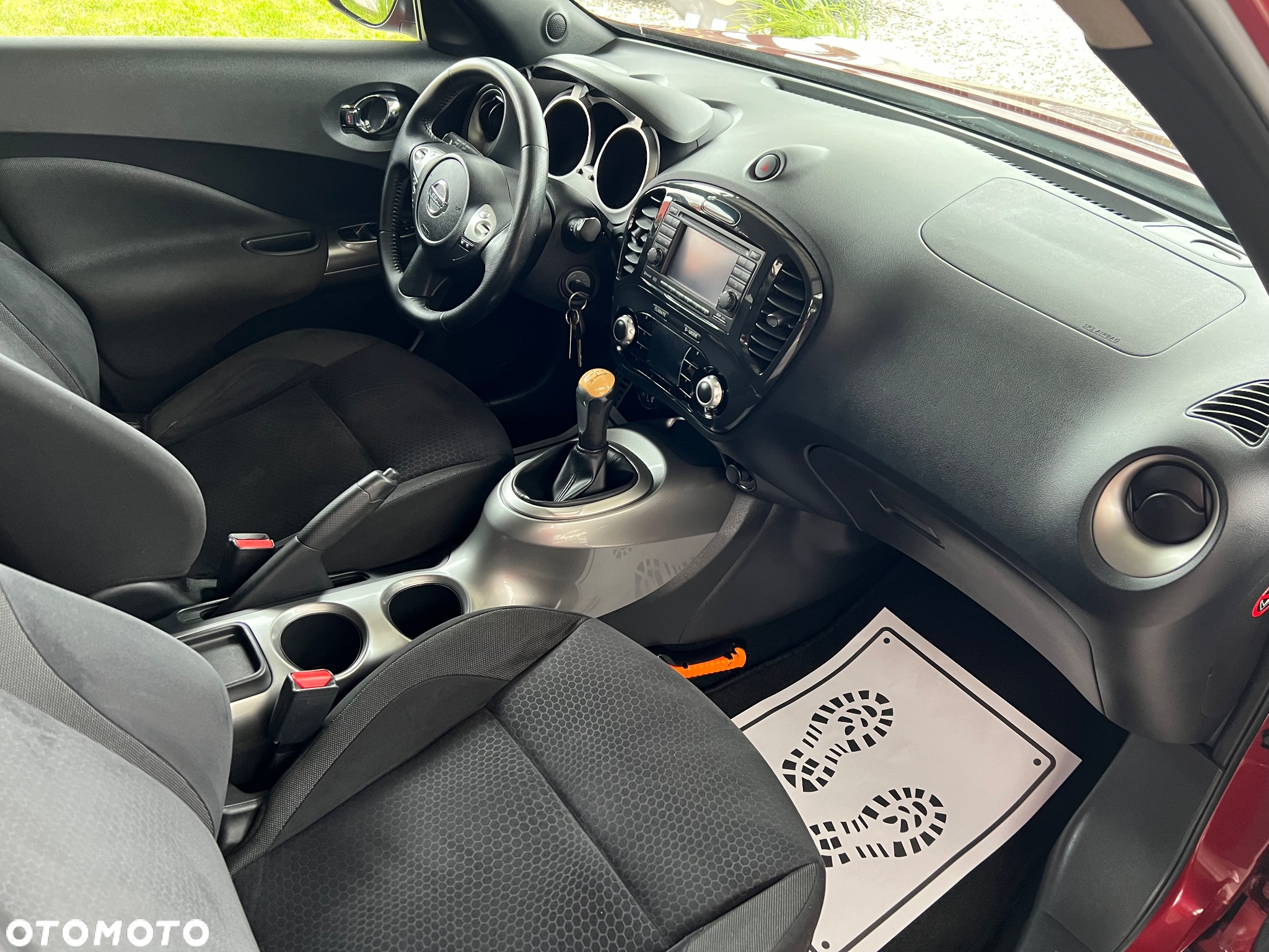 Nissan Juke 1.6 Tekna S&S - 28
