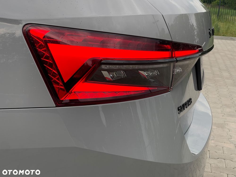 Skoda Superb 2.0 TSI Sportline DSG - 39