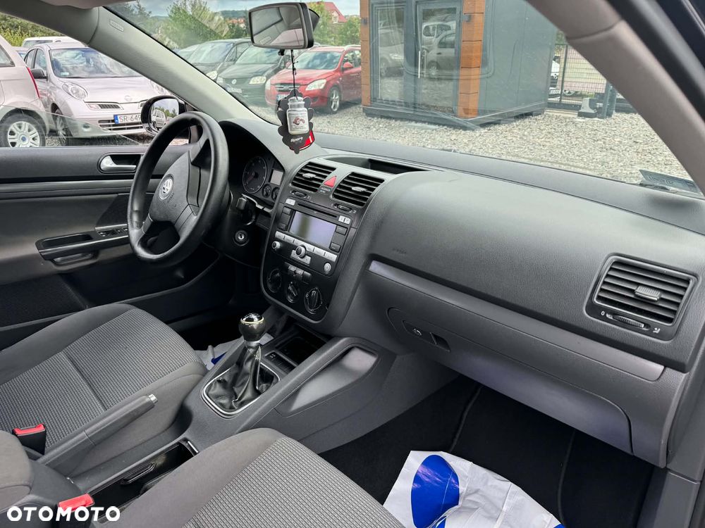 Volkswagen Golf 1.9 TDI Sportline - 17