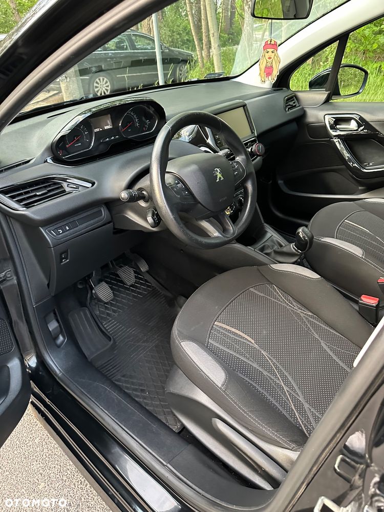 Peugeot 208 1.2 VTi Access - 13