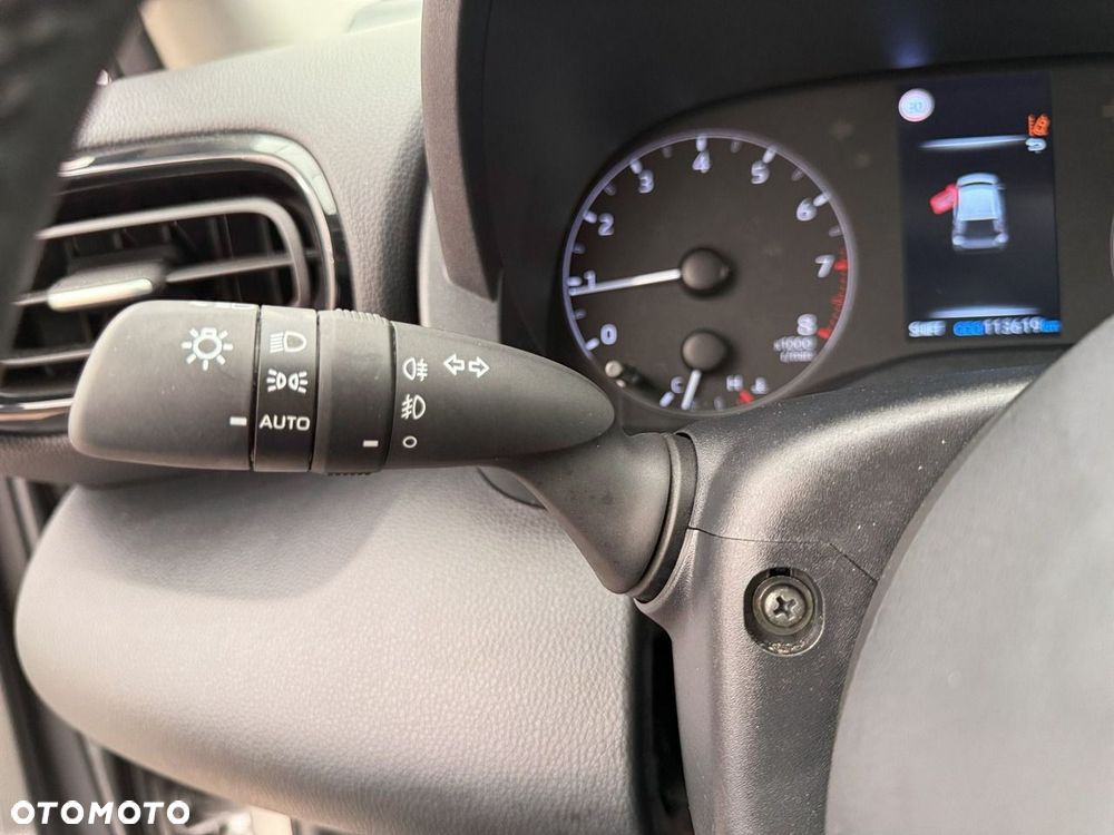 Toyota Yaris 1.5 Comfort - 26