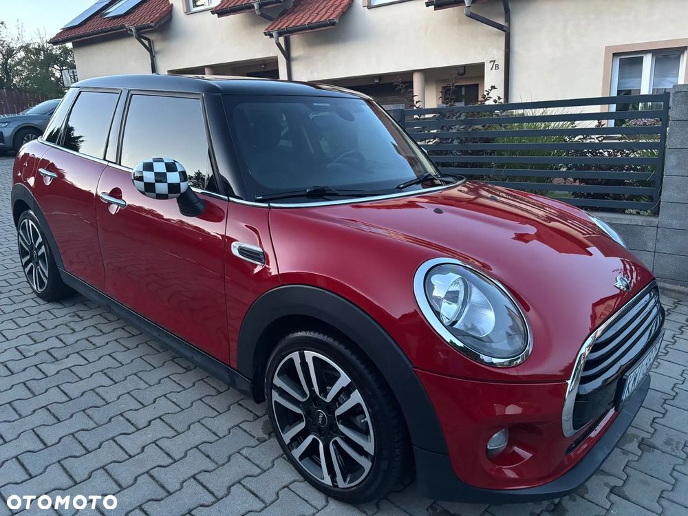 MINI Cooper Standard - 10
