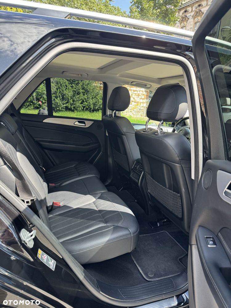 Mercedes-Benz GLE 250 d 4-Matic - 15