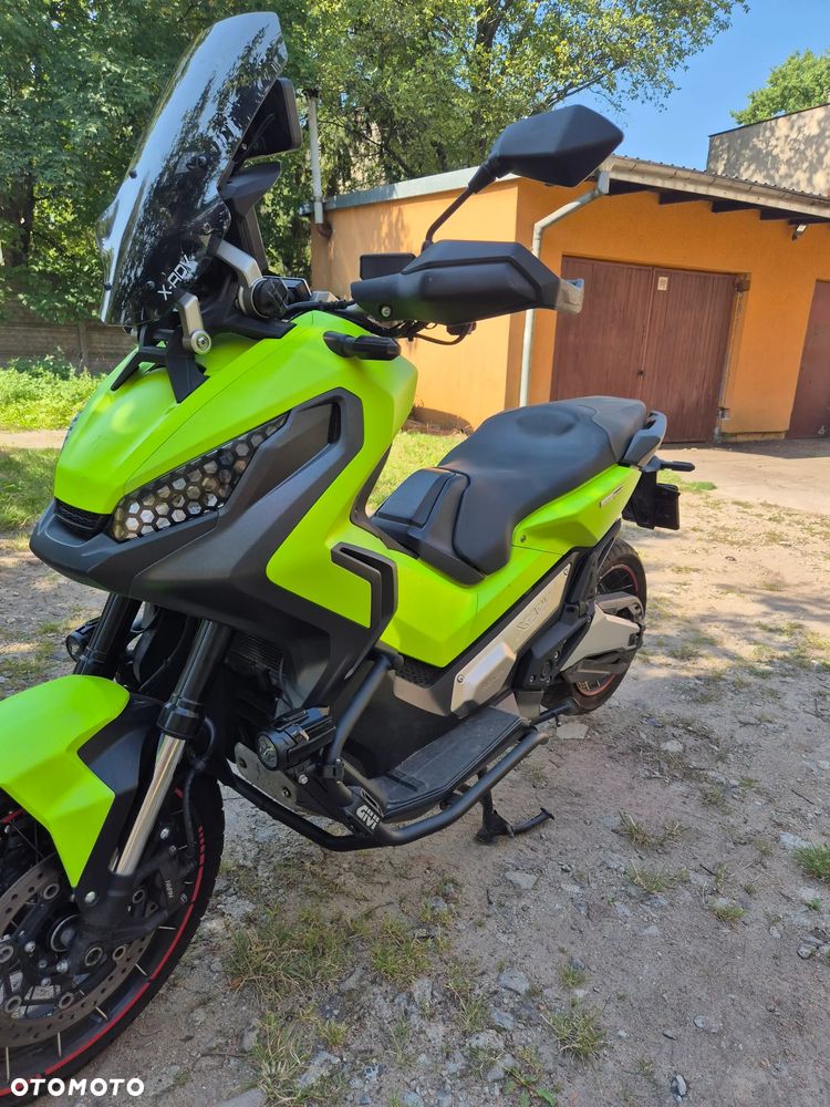 Honda X-ADV - 1
