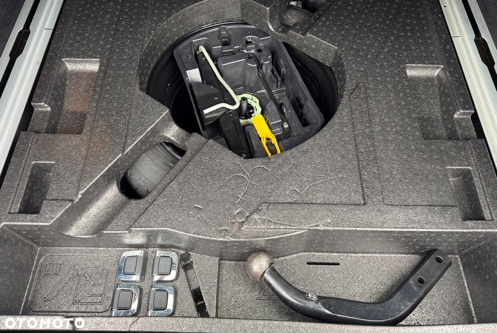 Peugeot 308 BlueHDi 150 EAT6 Stop & Start GT-Line Edition - 36