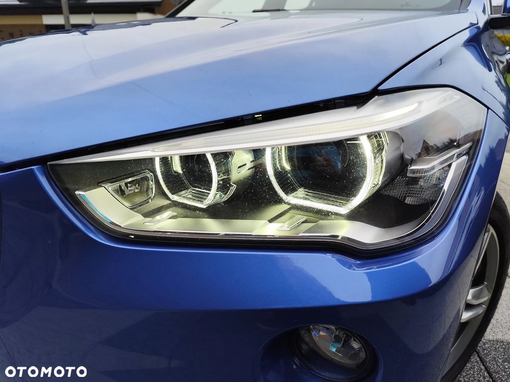 BMW X1 xDrive20i M Sport sport - 12