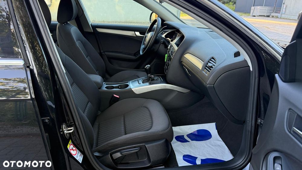 Audi A4 Avant 2.0 TDI - 16