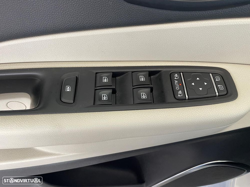 Renault Captur ENERGY dCi 90 S&S Intens - 13