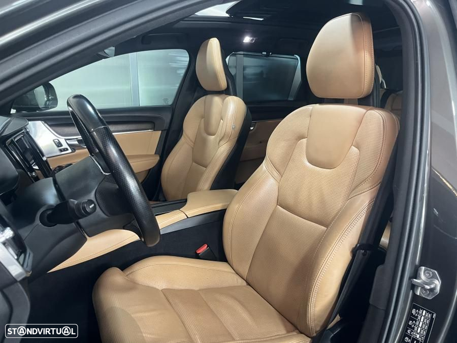 Volvo V90 Cross Country 2.0 D4 Plus AWD Geartronic - 19