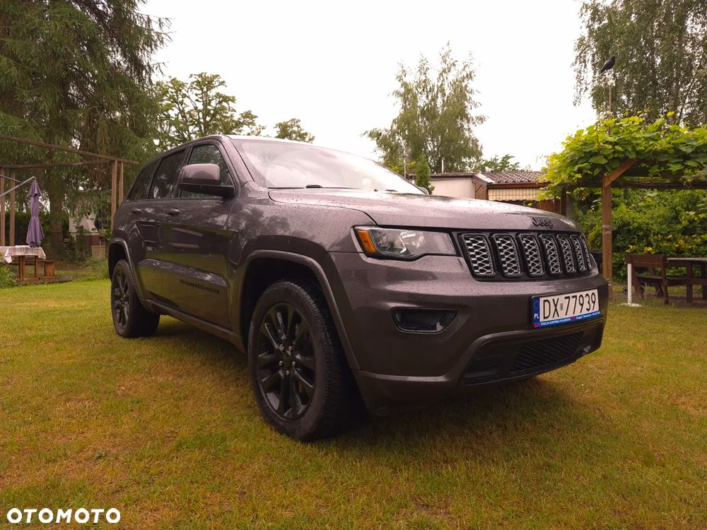 Jeep Grand Cherokee - 3