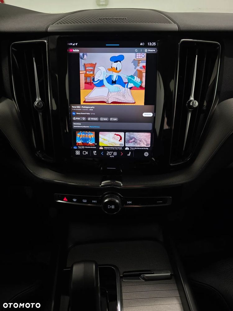 Volvo XC 60 B4 D Geartronic RDesign - 12