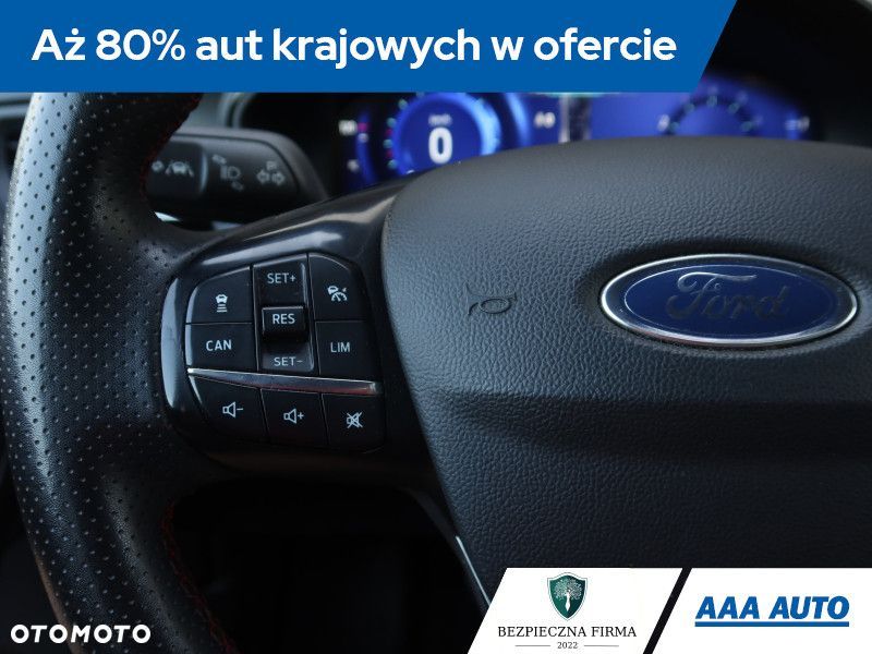 Ford Focus - 22