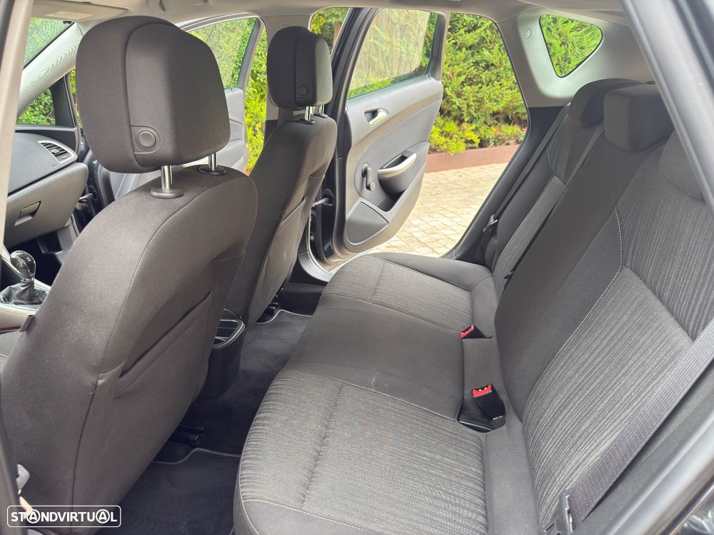 Opel Astra 1.4 Turbo Active - 7