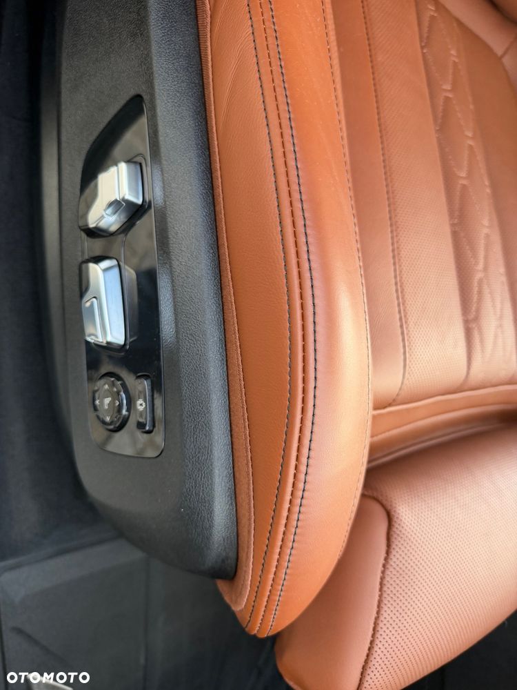BMW X7 xDrive40d mHEV M Sport sport - 21