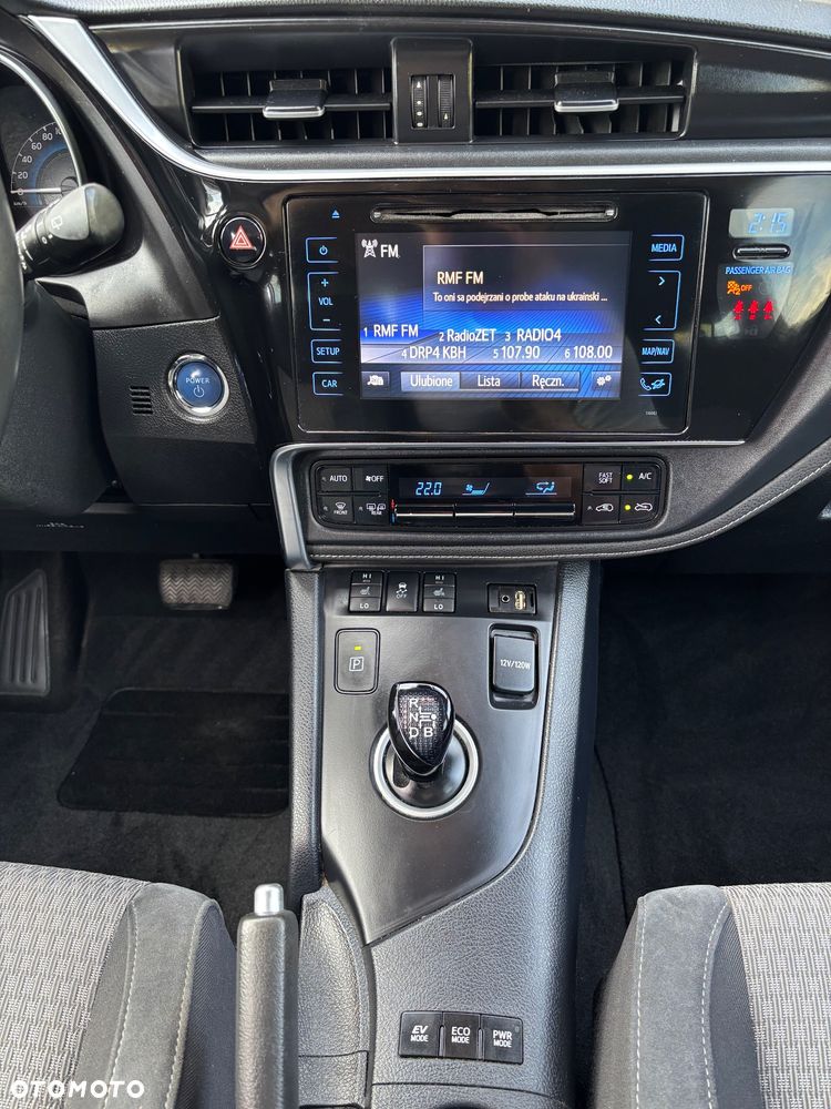 Toyota Auris 1.8 Travel - 10