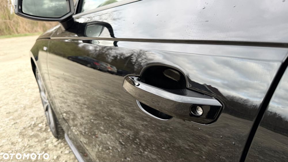 Audi A4 Limousine - 14