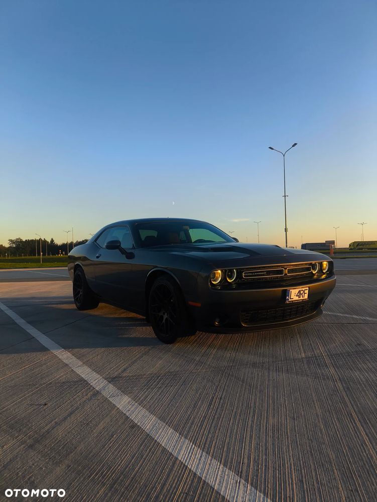 Dodge Challenger - 20