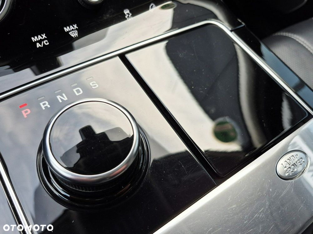 Land Rover Range Rover Velar - 37