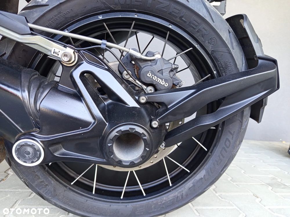 BMW GS - 9