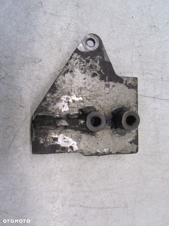 fiat ducato 06-> łapa sprężarki klimy-dokładana - 3